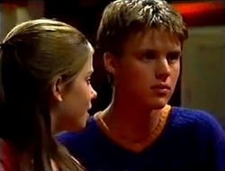 Anne Wilkinson, Billy Kennedy in Neighbours Episode 2979