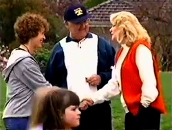 Tracey Cox, Harold Bishop, Madge Bishop in Neighbours Episode 