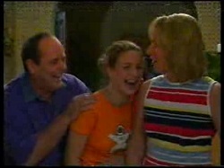 Philip Martin, Hannah Martin, Ruth Wilkinson in Neighbours Episode 3054