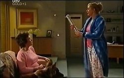 Lyn Scully, Janelle Timmins in Neighbours Episode 