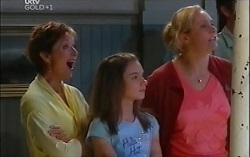 Susan Kennedy, Summer Hoyland, Janelle Timmins in Neighbours Episode 