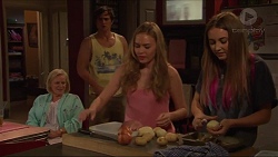 Sheila Canning, Kyle Canning, Xanthe Canning, Piper Willis in Neighbours Episode 