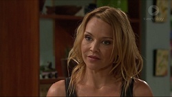Steph Scully in Neighbours Episode 7318