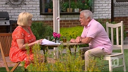 Sheila Canning, Lou Carpenter in Neighbours Episode 7319