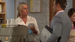 Lauren Turner, Aaron Brennan in Neighbours Episode 