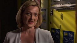 Philippa Hoyland in Neighbours Episode 7323