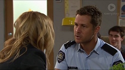 Steph Scully, Mark Brennan in Neighbours Episode 