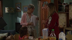 Hilary Robinson, Sonya Rebecchi, Nell Rebecchi in Neighbours Episode 