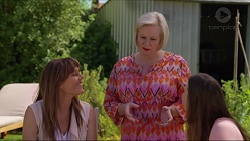 Nina Williams, Sheila Canning, Amy Williams in Neighbours Episode 7335