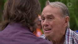 Brad Willis, Doug Willis in Neighbours Episode 7338