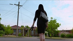 Sarah Beaumont in Neighbours Episode 7338