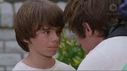 Jimmy Williams, Kyle Canning in Neighbours Episode 7340