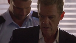 Mark Brennan, Paul Robinson in Neighbours Episode 