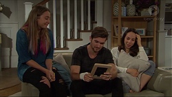 Piper Willis, Ned Willis, Imogen Willis in Neighbours Episode 7343