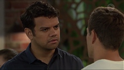 Nate Kinski, Aaron Brennan in Neighbours Episode 