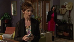 Susan Kennedy, Sarah Beaumont in Neighbours Episode 