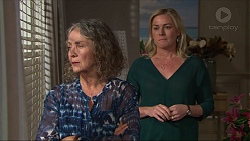 Pam Willis, Lauren Turner in Neighbours Episode 