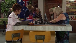 Susan Kennedy, Sheila Canning in Neighbours Episode 