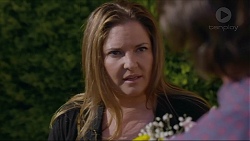 Terese Willis in Neighbours Episode 