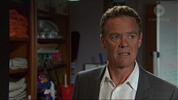Paul Robinson in Neighbours Episode 7357