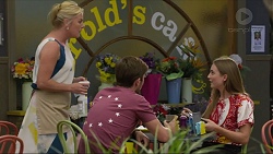 Lauren Turner, Ned Willis, Piper Willis in Neighbours Episode 7359