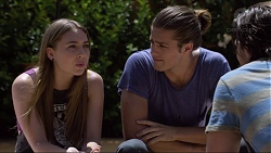 Piper Willis, Tyler Brennan, Brad Willis in Neighbours Episode 