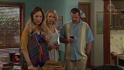 Sonya Rebecchi, Steph Scully, Toadie Rebecchi in Neighbours Episode 