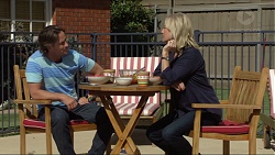 Brad Willis, Lauren Turner in Neighbours Episode 