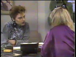 Gail Robinson, Jane Harris in Neighbours Episode 