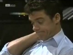 Paul Robinson in Neighbours Episode 