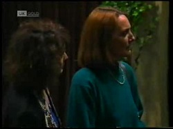 Pam Willis, Jill Weir in Neighbours Episode 1699