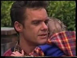 Paul Robinson, Andrew Robinson in Neighbours Episode 