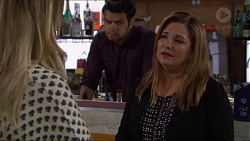 Sonya Rebecchi, Nate Kinski, Terese Willis in Neighbours Episode 