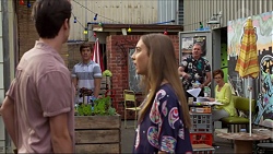 Ben Kirk, Angus Beaumont-Hannay, Piper Willis, Karl Kennedy, Susan Kennedy in Neighbours Episode 7375