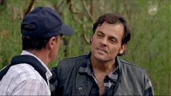Paul Robinson, Jacka Hills in Neighbours Episode 7377