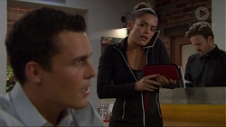 Jack Callahan, Paige Novak in Neighbours Episode 