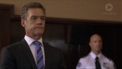 Paul Robinson in Neighbours Episode 