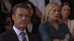 Paul Robinson, Lauren Turner, Julie Quill in Neighbours Episode 