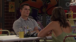 Jack Callahan, Paige Novak in Neighbours Episode 