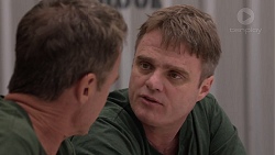 Paul Robinson, Gary Canning in Neighbours Episode 7388