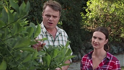 Gary Canning, Amy Williams in Neighbours Episode 7399
