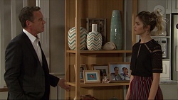 Paul Robinson, Madison Robinson in Neighbours Episode 7404