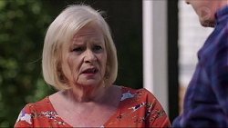 Sheila Canning, Gary Canning in Neighbours Episode 7409