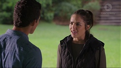 Jack Callahan, Paige Novak in Neighbours Episode 