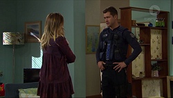 Sonya Rebecchi, Mark Brennan in Neighbours Episode 