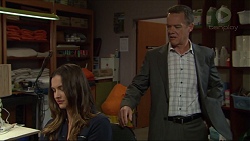 Amy Williams, Paul Robinson in Neighbours Episode 7416