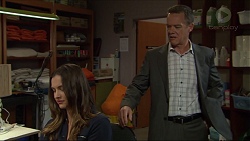 Amy Williams, Paul Robinson in Neighbours Episode 