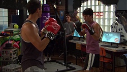 Jack Callahan, Dustin Oliver in Neighbours Episode 7420