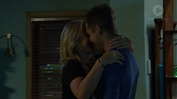 Steph Scully, Mark Brennan in Neighbours Episode 