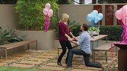 Lauren Turner, Brad Willis in Neighbours Episode 